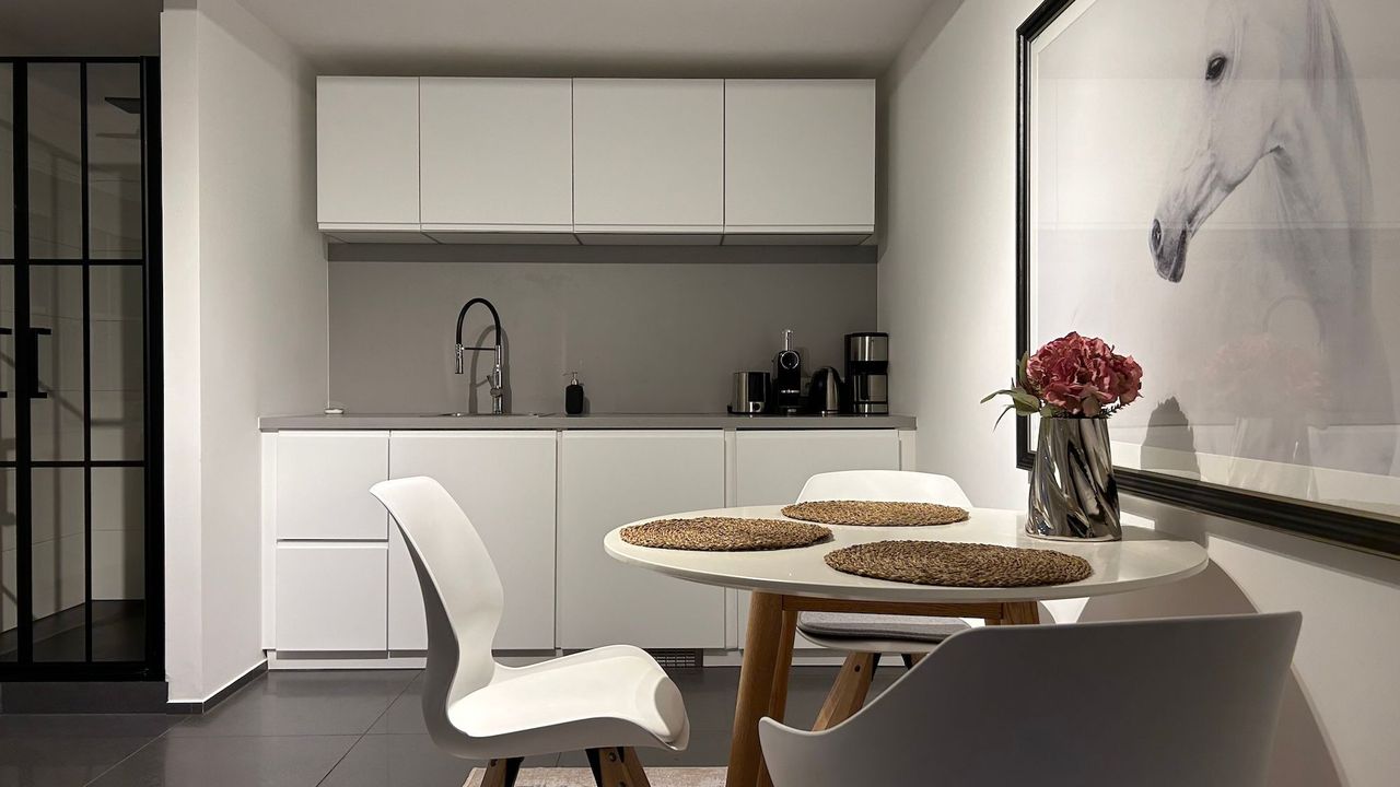 Küche / Küchenzeile Küche / Küchenzeile